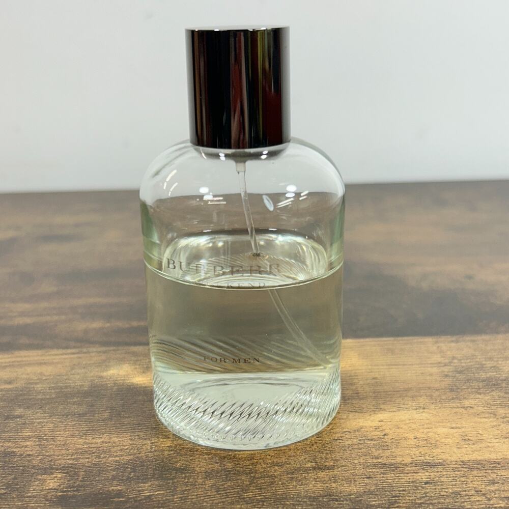 BURBERRY WEEKEND by Burberry Cologne for Men EDT 2.2 oz / 3.4 oz Tester